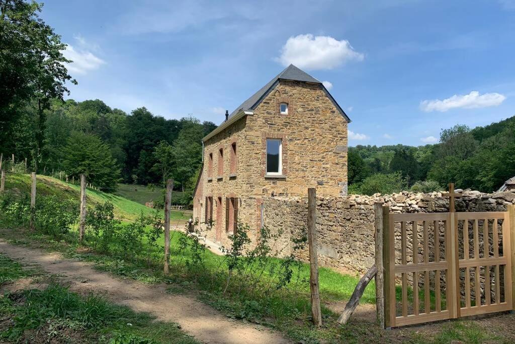 Villa Abbaye Notre-Dame Du Vivier - Le Bief Du Vivier Namur Exterior foto