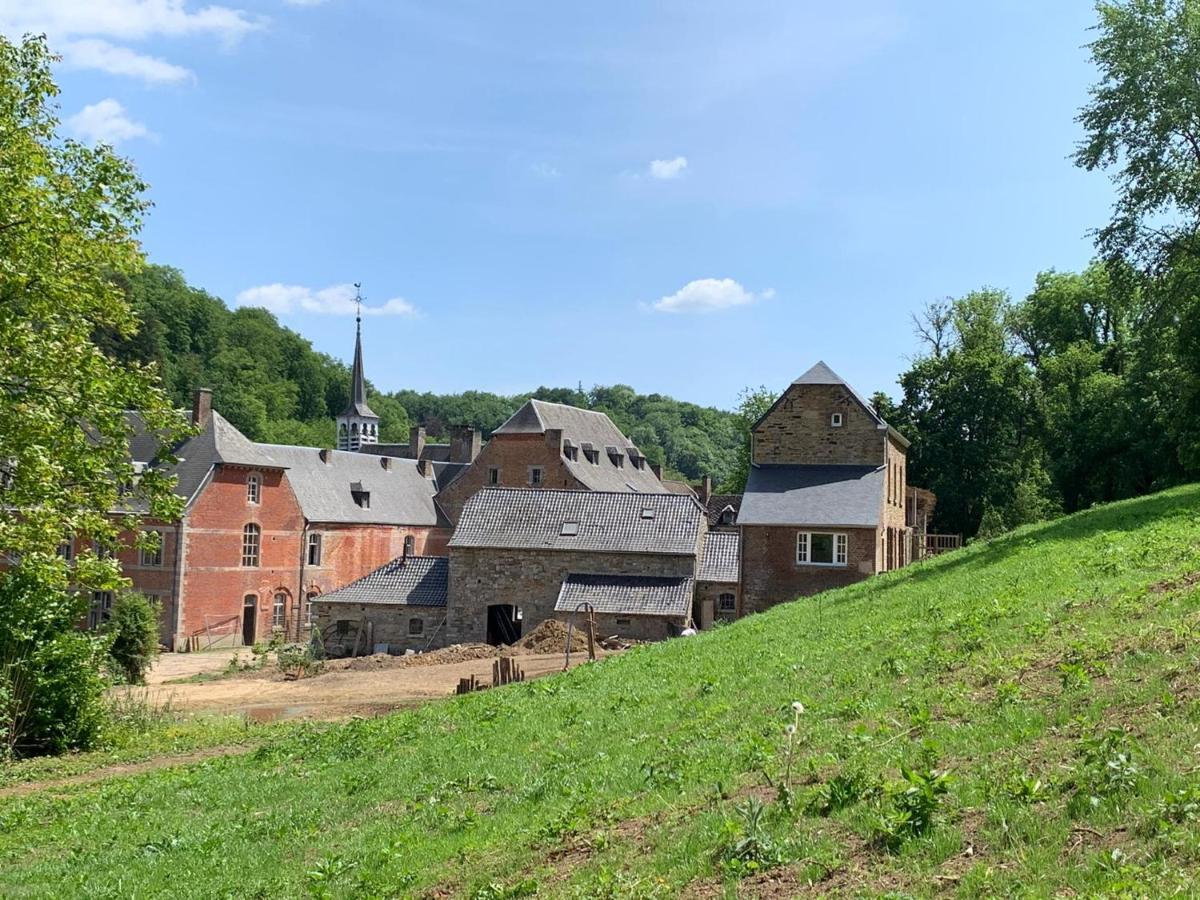 Villa Abbaye Notre-Dame Du Vivier - Le Bief Du Vivier Namur Exterior foto